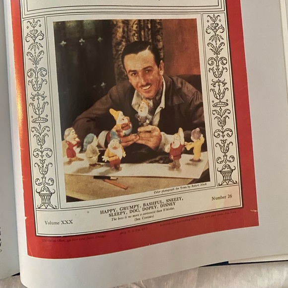Walt Disney’s Snow White Book - Picture 7 of 8